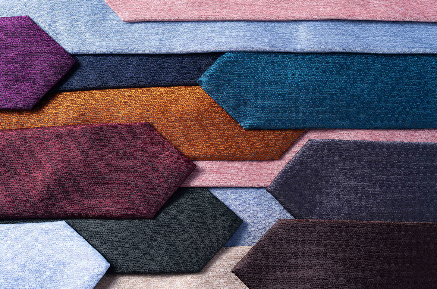 京都に古くから伝わる毘沙門亀甲柄 「京小紋」